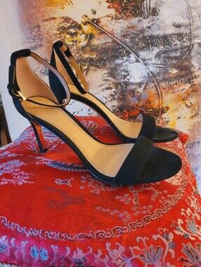 Tory Burch 3" Stiletto Ankle Strap Sandals In Black Suede & Leather - Size 7.5